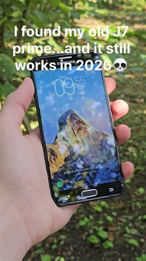 I Found My Old Galaxy J7 Prime... It STILL Works in 2026 💀