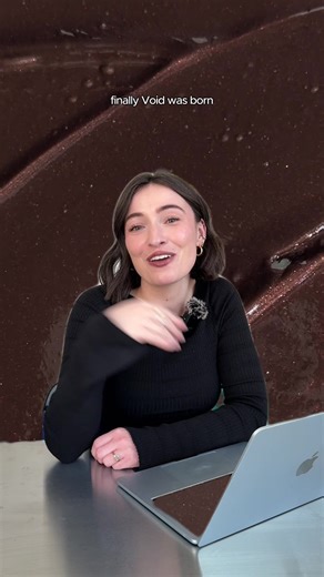 Smoky Black-Brown for Cool-Toned Lovers