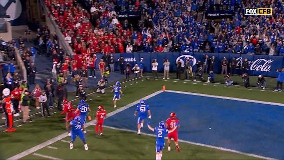 Parker Kingston rushes for 12-yard TD, giving BYU lead over Utah
