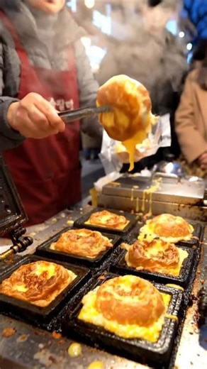 How to make Fluffy Korean Egg Patties 🇰🇷🍳 #KoreanStreetFood #Cooking #Shorts