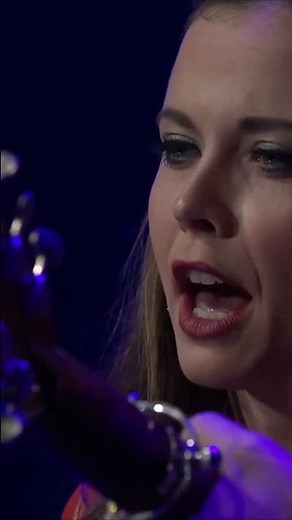 Billy Strings & Sierra Hull - Midnight on the Stormy Deep #stars #bluegrass #womenofbluegrass