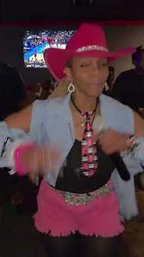 Wezi Hosting Boots & Blues Wednesday's w/ DJ Dab (Set It Off Line Dance - Trailride Version)