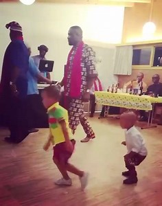 226K views · 3.8K reactions | Our kids feel comfortable in the midst of ndi Igbo because they have been part of the community since they could walk. Parents should not underestimate the power of exposure!!! #mmemmeigbo #teachthemyoung Chinedu nwa ogbaru see how Ziora was pulling your jacket 藍藍藍 | Nwanyiocha | Facebook