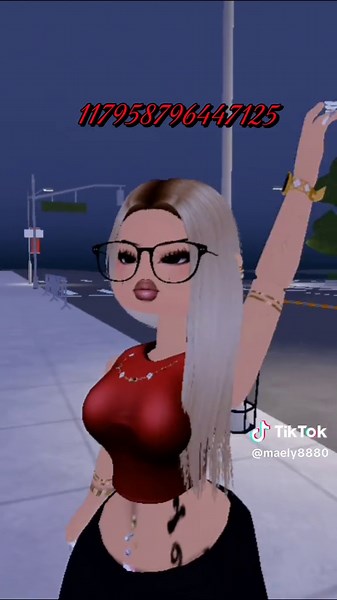 Códigos de Camisas para Metro Life en Roblox