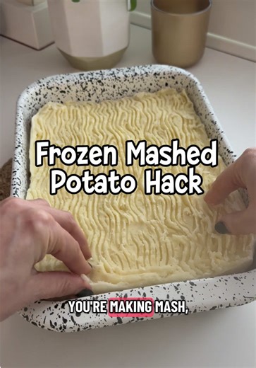 Frozen Mashed Potato Hack Freeze the mash in whatever dish you usually use for meals like cottage pie. After a couple of hours it will be fairly solid so you can transfer it into a freezer bag and store in the freezer for a couple of months. Then pop straight from frozen onto your cottage pie filling and bake as normal.