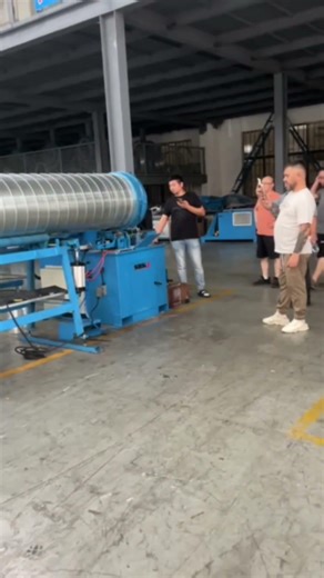 Spiral tubefomer machine #factory #machine #ducts #spiral #automobile #manufacturing #tools