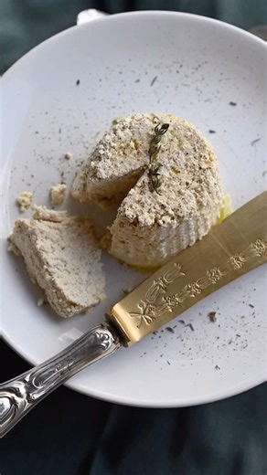 Homemade 2-ingredient soy ricotta