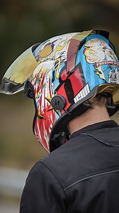 Easy-to-use twist controls, industry-leading helmet audio, and a noise-cancelling mic for comms… SoundPro is the ultimate “headphones for riding” | Syphon