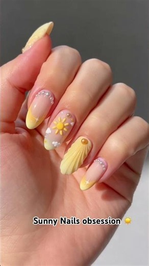 🌼 Sunny Yellow Beach Nails ☀️ Minimal Floral Summer Nail Art | Daily Wearable Nails