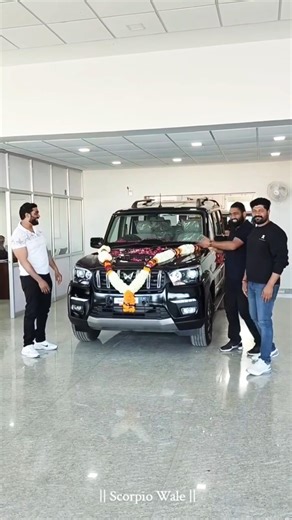 New Black 🖤✨ Scorpio Classic Top Model || First Entry Showroom #mahindra #bairi #automobile #shorts