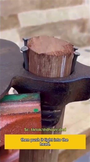 This Simple Trick Locks a Hoe Handle Forever #shorts #smarttips #lifehacks