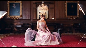 Phantom Thread is a mind game wrapped in a puzzle dressed in a couture gown—and we love it. | NYLON