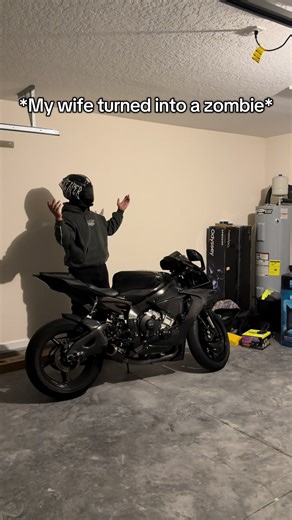 She always knows how to speak my language…😂 @LENA🖤 . . #fypシ #funny #fyp #florida #couple