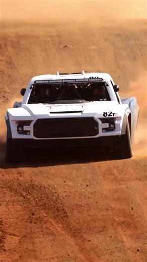 Sandstorm Warriors — Trophy Trucks Racing with No Limits