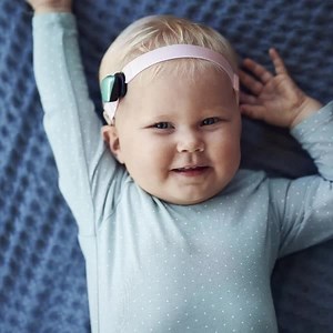 Early access to sound can make a difference in helping children learn, engage and fully experience the richness of their environment. Cochlear Baha Start may be the solution your child needs to access this important early sound to develop language and learn to listen. Learn more about Baha Start here: https://bit.ly/2V6nMRa | Cochlear Americas