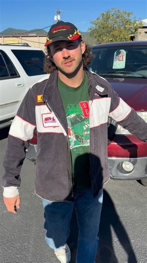 Does this thing always do that? | Alexander Albright