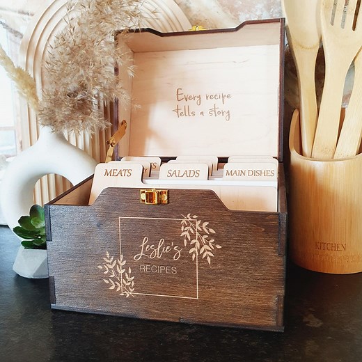Personalized Wooden Recipe Box With Dividers and Cards Recipe Box Recipe Cards Box Christmas Gift for Mom Hausewarming Gift Gift for Wife - Etsy