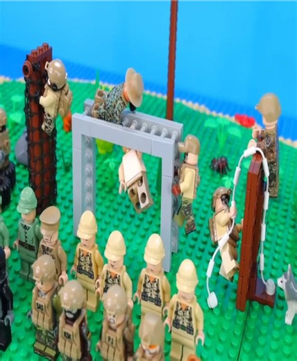 Building a LEGO Army: Creative LEGO Builds