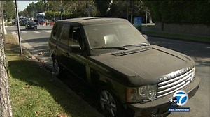 Abandoned vehicle parked in Hancock Park tow-away zone for months