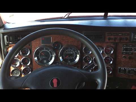 2004 Kenworth W900L Startup and Interior