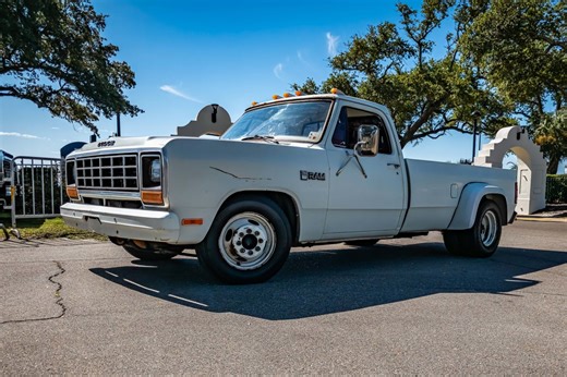 'Een van de krankzinnigste verhalen ooit': man koopt Dodge voor 1.500 dollar en vindt dít onder de kap | Autobahn