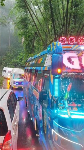 என் எதிரில் நிற்கும் உனது செயலே நான் யார் என்பதை #trending #travel #bus #tourist #Andavar-aar