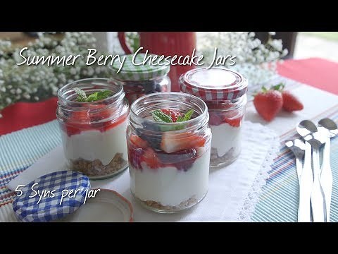 Slimming World summer berry cheesecake jars recipe - 5 Syns per jar