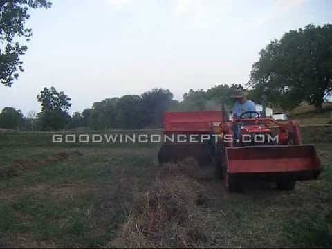 Abbriata Mini Square Baler with Kubota Tractor