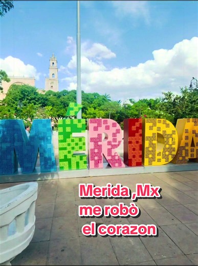 Qué enamora de Mérida: caminar por la Plaza Grande centro
