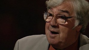 Comedian Frank Carson dies aged 85