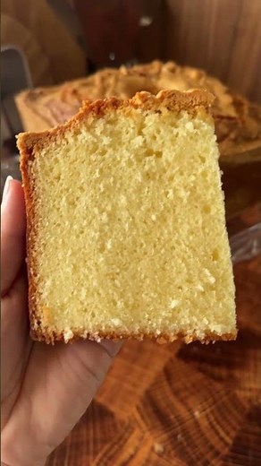 Mile High Butter Pound Cake in the Old Country Kitchenware Square Tube Pan