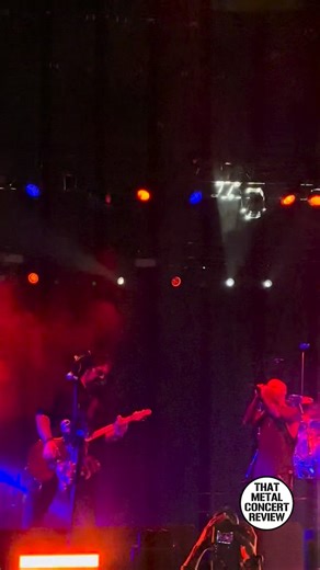 That Metal Concert Review on Instagram: "@seether with @chrisdaughtry in Pt Charlotte Florida in 2025 🔥🔥🔥🔥🔥 #seether #seetherofficial #shaunmorgan #thatmetalconcertreview #concertphotography"