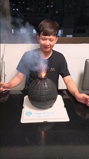 Red Wine Explosion Bomb Cake