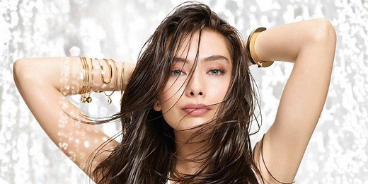 Neslihan Atagül's Biography: Husband, Siblings, Family, Net Worth