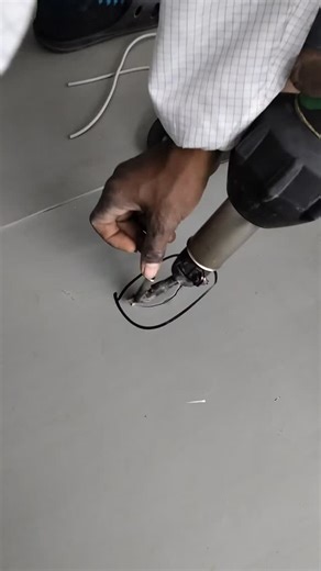 Electrician Bro on Instagram: "ESD mat repairing and jointing with machine manual ❤️#esd #mat #intragramreels❤️ #facebook #machine"