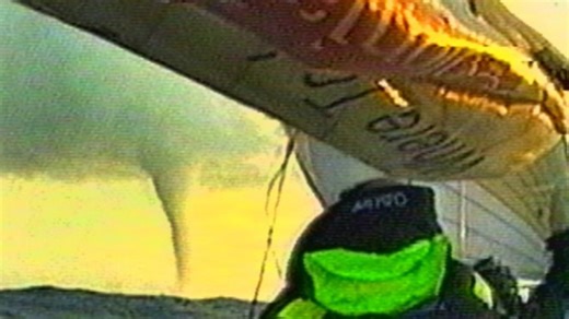 ‘It was coming right for us’: Inside terrifying Sydney to Hobart moment