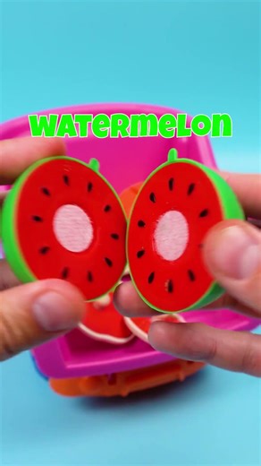🍏 Fun Fruity Adventures: Learning with Playful Toys!