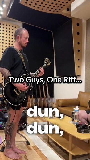 Play the “Dun, dun” riff @Matthew kiichichaos #trivium #metalcore #mattheafy #metalhead #guitartok