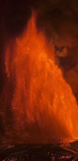 REAL VOLCANO ERUPTION