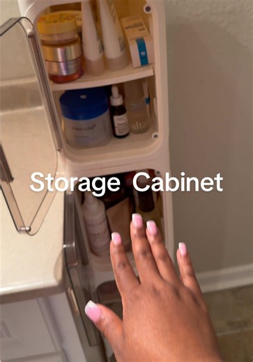 Bathroom Storage & Organization Hacks