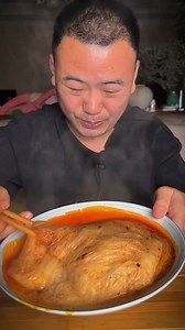细如银丝面条：小麦粉与水的绝妙组合
