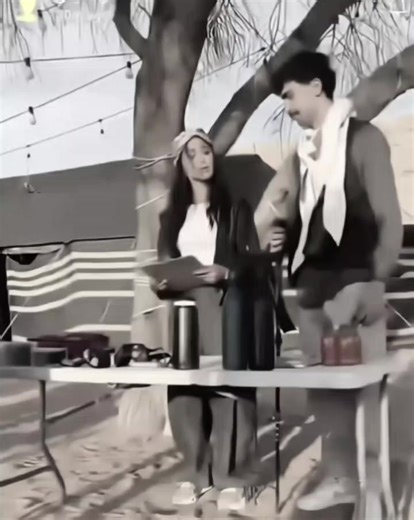 كواليسهم انهياريييي 😭❤️🔥 #لمى_الكناني #عبدالرحمن_بن_نافع #Laman #Explore #كواليس_ اخر كلام @Lama Alkinani لمى الكناني @عبدالرحمن بن نافع