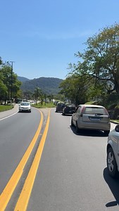 18K views · 322 reactions | Queda de moto na Rio Santos, altura do trevo do Areal‼️ | Angra dá Deprê | Facebook