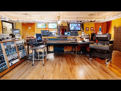 EPIC RECORDING STUDIO Setup 2021 | Welcome to 1979 (studio tour)