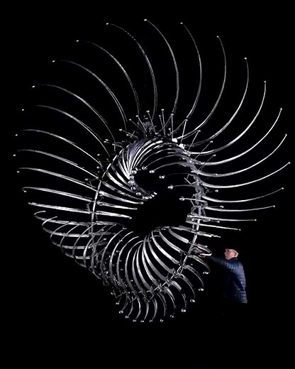 Kinetic sculpture by artist Anthony Howe