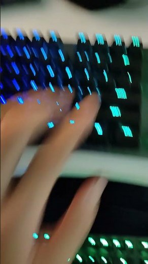 Logitech G512 Red switch vs Brown switch