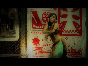 お祭りのダンスステージ ベリーダンス bellydance