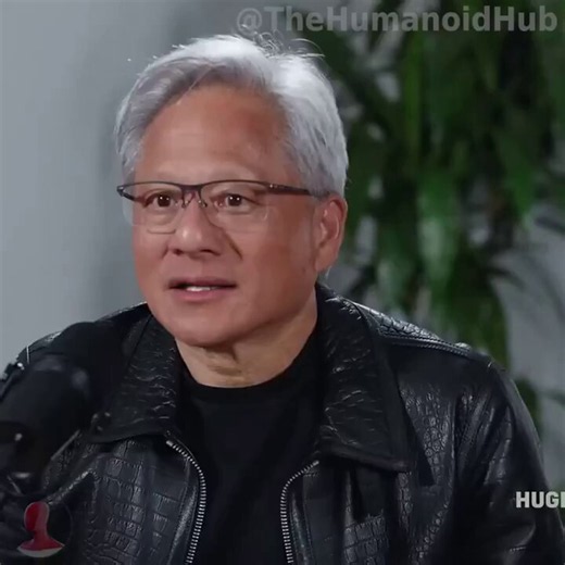 NVIDIA PONE EL CEREBRO DE LA IA.MICRON PONE LA MEMORIA.Acaba de dar el mejor trimestre de su historia.Y lo que viene es aún más grande 👇Mientras todo el mundo mira las GPU de Nvidia, casi nadie está mirando quién fabrica la memoria sin la que esos chips, esos centros de datos y los robots que vienen no funcionan.Esa empresa es Micron. Y sus números acaban de explotar.Q3 fiscal 2026:→ Ingresos: $41,5B vs $35,5B esperados (eran $9,3B hace un año)→ BPA: $25,11 vs $20,39 esperados→ Beneficio neto: