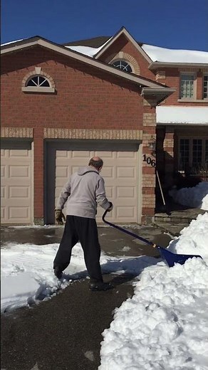 Pusher Snow Shovel /Sleigh Snow Shovel easier on back, ideal for deep snow