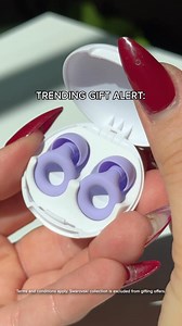 Tiny gift. Huge relief 🧘 Save on the gift of silence this season with Loop earplugs 🎄 T&C apply. Swarovski x Loop is excluded from all gifting offers. | Loop